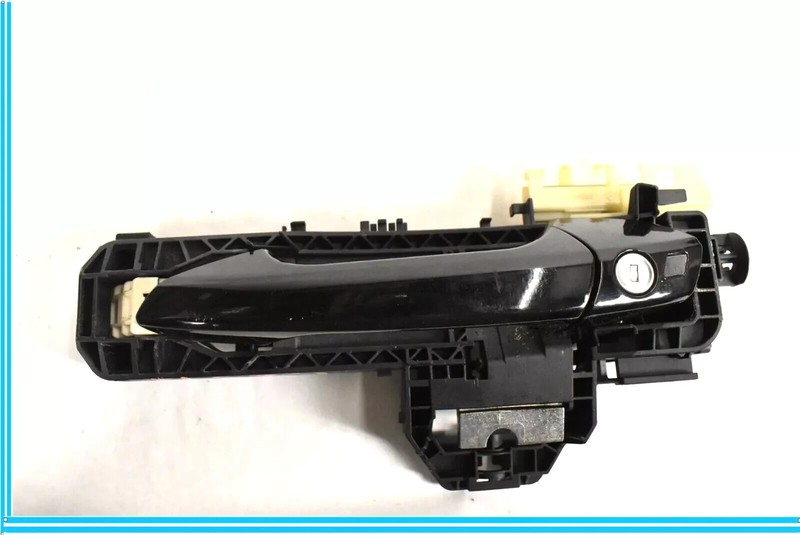 10-13 Mercedes W212 E350 E550 E63 AMG Front Left Driver Exterior Door Handle OEM