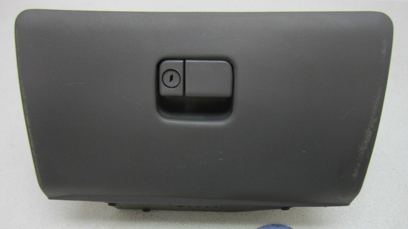 GLOVE BOX DOOR HANDLE DASH BIN TRIM COMPARTMENT INTERIOR GREY for 02 MAZDA 626