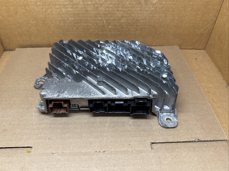 20-21 Enclave 20-22 Blazer 2020 XT5 20-23 XT6 Bose Radio Amplifier Amp 84810965