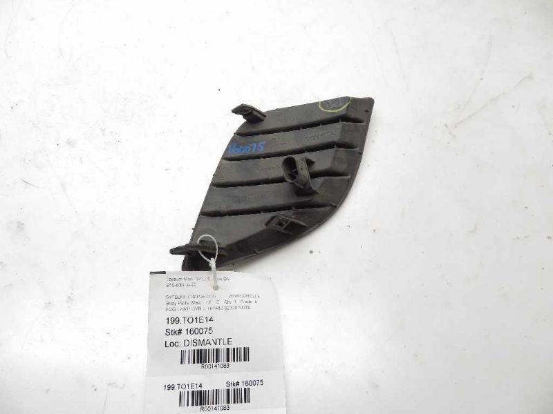 2014 TOYOTA COROLLA DRIVER LEFT FOG LAMP COVER 81482-02320