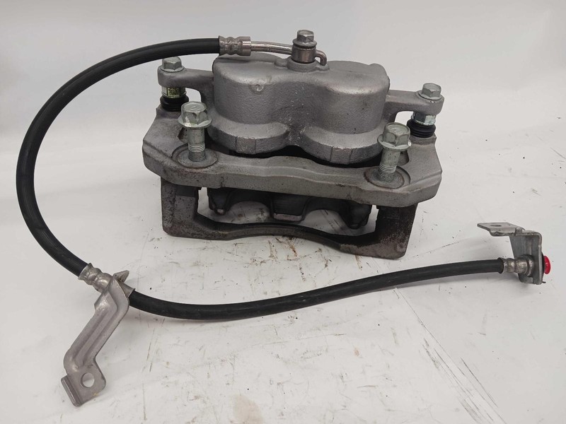 22 KIA CARNIVAL Left driver front Caliper 23k miles OEM 1 Year Warranty!