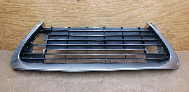 2016 20172018 LEXUS ES350 Front Bumper Lower Grille 53112-06550 OEM"DAMAGED"
