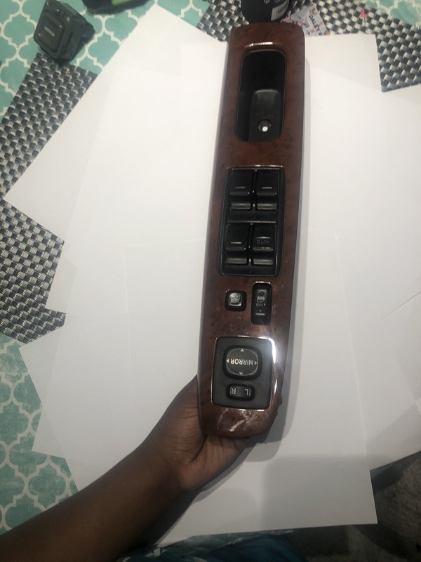 NS602105 2005 CAMRY MASTER SWITCH PANEL FRONT LEFT DRIVER FL 74232-AA070 OEM