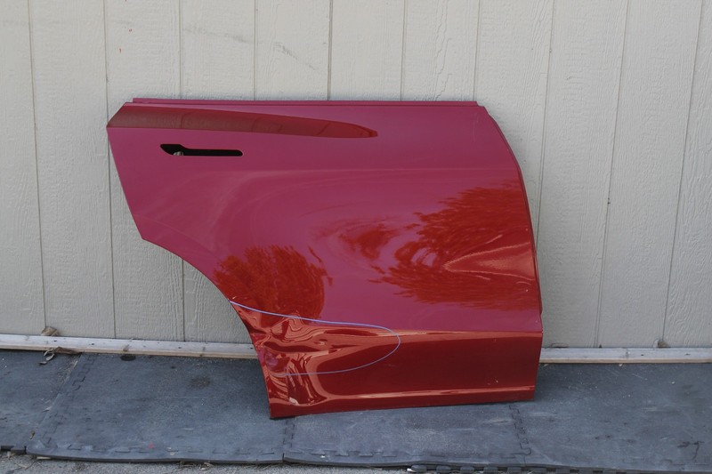 2021-2023 Tesla Model Y Rear Right Passenger Side Door Shell Oem