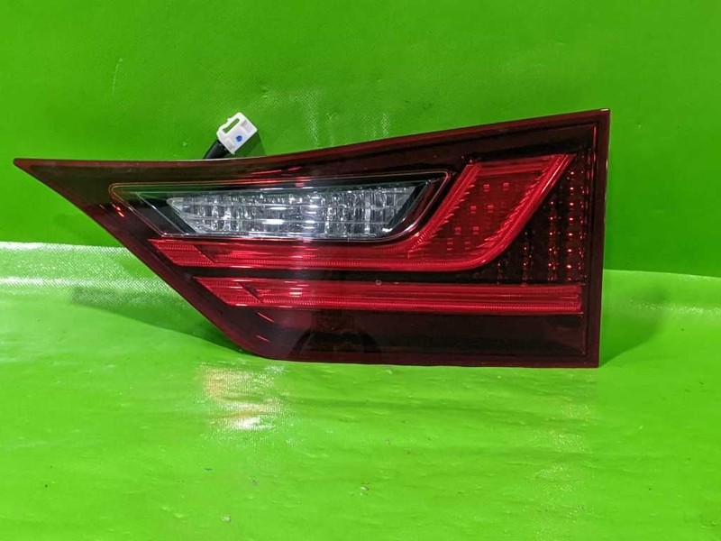 13 14 15 LEXUS GS350 PASSENGER RIGHT LID TAILLIGHT LAMP OEM 4556-83
