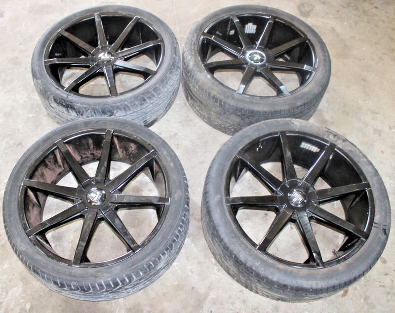 24x9.5 DUB S110 PUSH GLOSS BLACK Wheel 6x135/6x5.5 (25mm) SET W/ TIRES