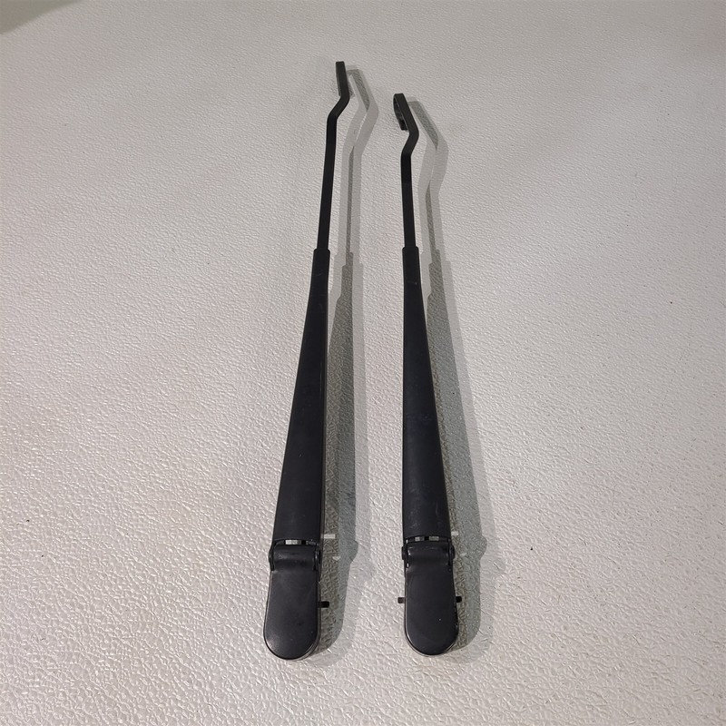 94-98 Ford Mustang GT Cobra Windshield Wiper Arms LH RH Aa7441