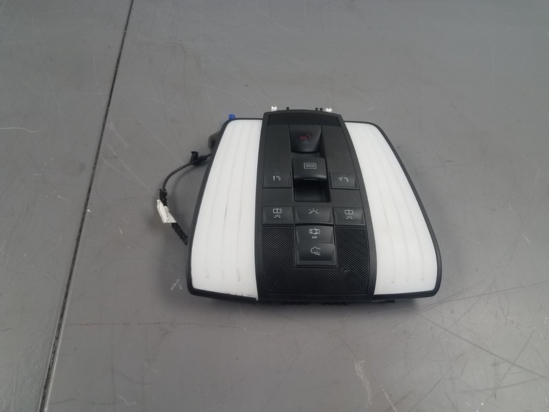 2013 Mercedes AMG CLS 63 Overhead Console / Dome Lights #1960 B8