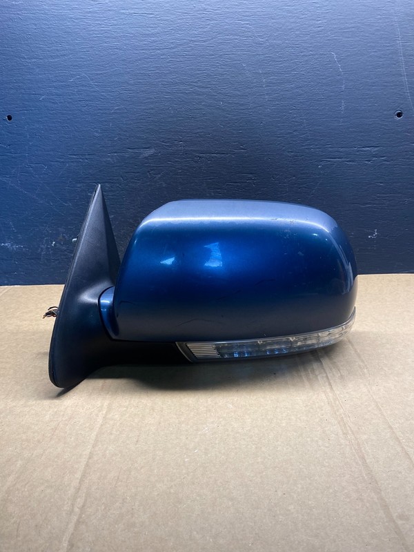 2007 - 2012 Hyundai Veracruz Left Driver View Turn Sgn Door Mirror OEM AC7131 DG