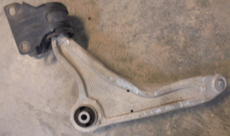 2014 2015 2016 Ford Fusion Suspension Front Control A Arm Lower Right Sub Frame