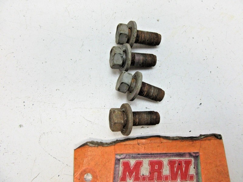FOR SET OF 4 BOLTSFRONT SWAY BAR BRACKET MOUNT TO SUB FRAME SUBFRAME K FRAME
