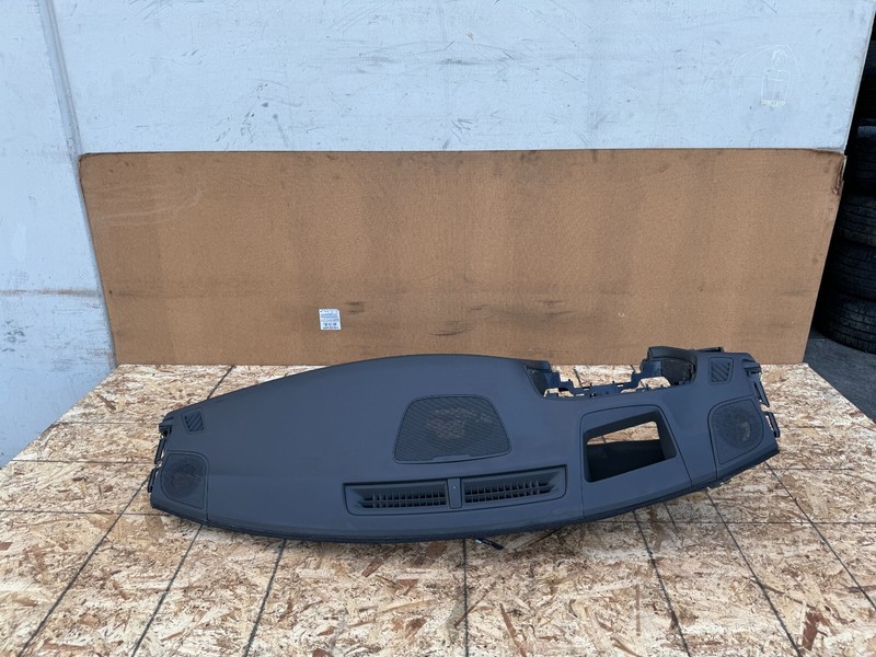 HYUNDAI GENESIS SEDAN & G80 15-20 OEM DASHBOARD W/ HEADS UP DISPLAY OPTION BLACK