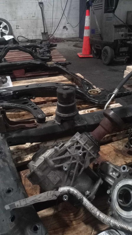 2017 Ford Escape Transfer Case Assembly 4WD OEM 108K Miles Blue NJ25-12536