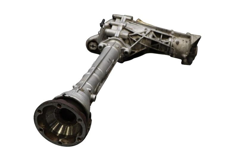 11-14 Porsche Cayenne 958 Turbo Front Differential Axle Carrier Diff Oem