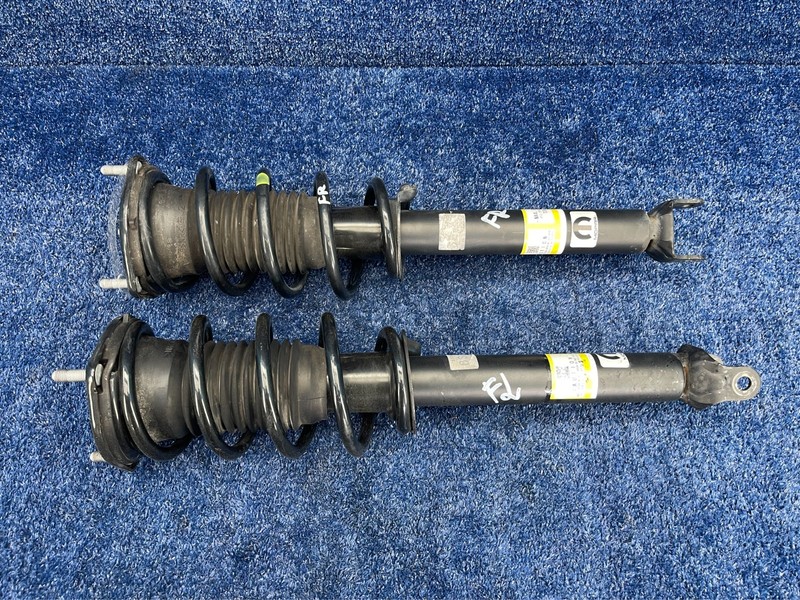 2017-2020 Fiat 124 Spider Front Struts Shock Absorbers Springs Pair LH RH OEM