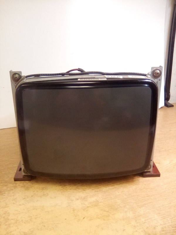 Nakano Color Display Monitor AAM506A, M34KZM40XX17