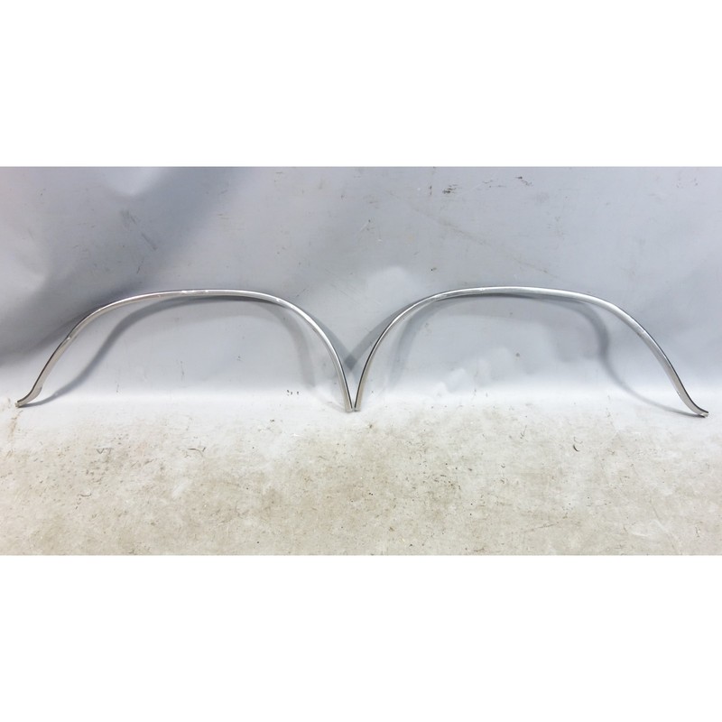 1969-1976 BMW E3 Bavaria Sedan Rear Wheel Arch Fender Trim Chrome OEM