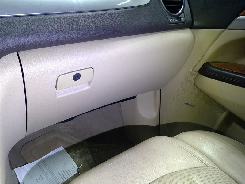 ENCLAVE 2011 Glove Box 1777842