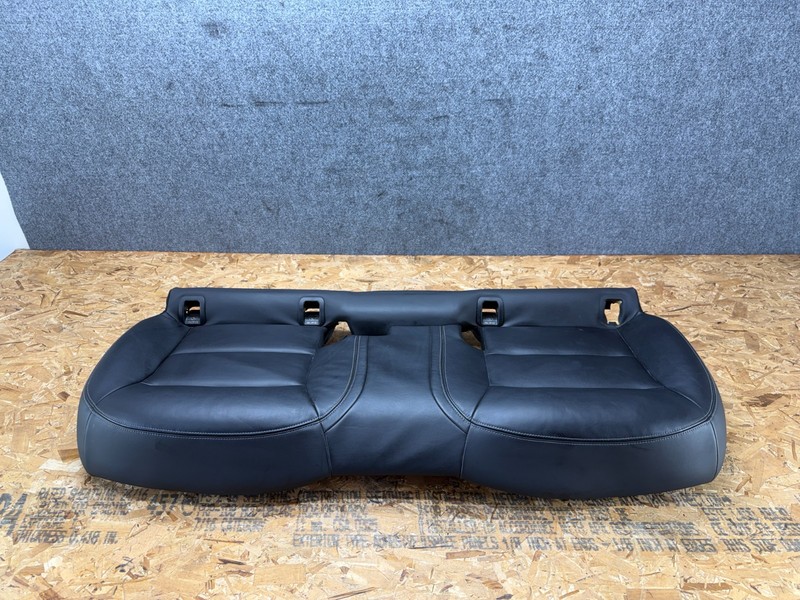 INFINITI QX30 2017-2019 OEM REAR LOWER BENCH BOTTOM SEAT CUSHION LEATHER BLACK
