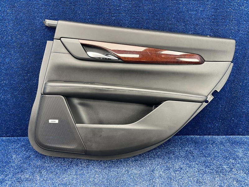 16-20 Cadillac CT6 Right Rear Interior Door Panel Leather Wood Bose OEM 84095041