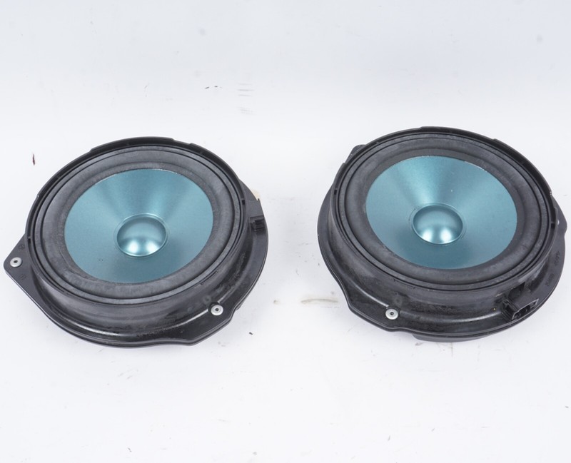 10-17 Mercedes W207 E550 E350 Left or Right Side Door Sound Speaker OEM