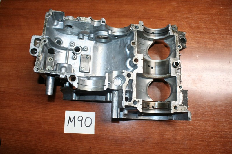 1975 Suzuki GT 185 Engine Crankcase Half Bottom OEM 75 G