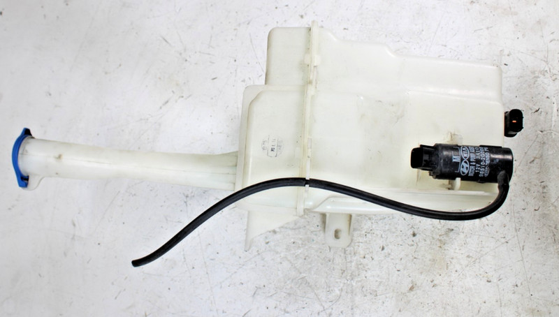 2012-2017 HYUNDAI AZERA Windshield Washer Fluid Reservoir Bottle OEM