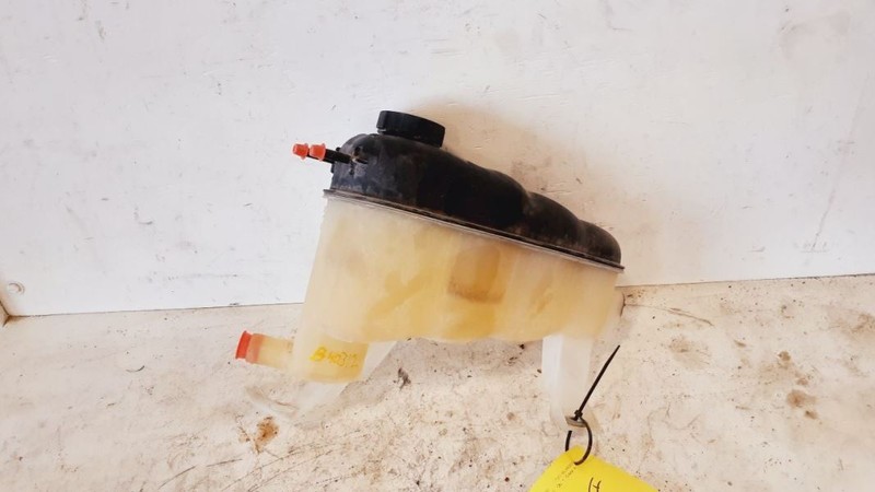 Coolant Reservoir Fits 15-20 ESCALADE 3332181
