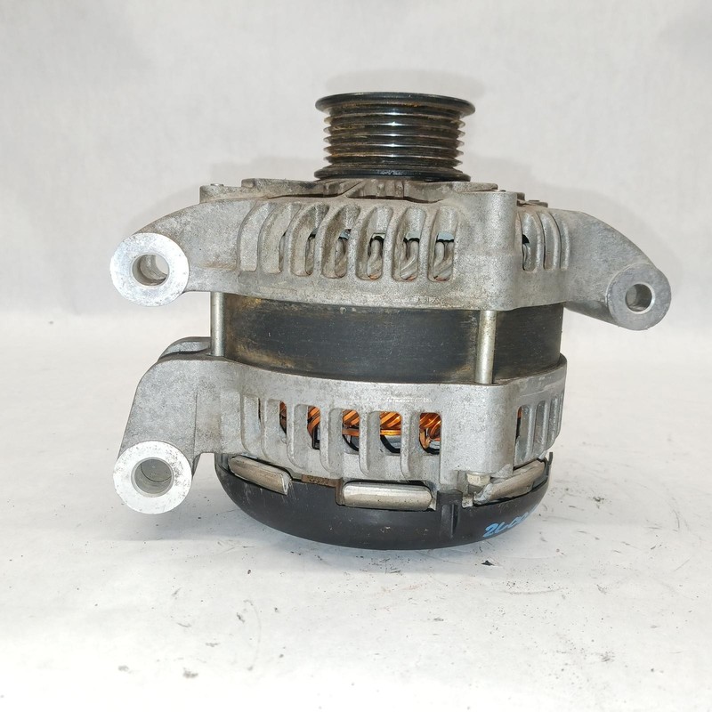 17-'22 FORD F250SD Alternator 6.2L 200 amp 65k miles OEM 1 Year Warranty!