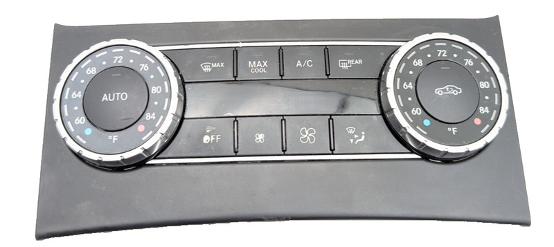 12-14 Mercedes W204 C250 C300 AC A/C Heater Climate Control 2049006005 OEM