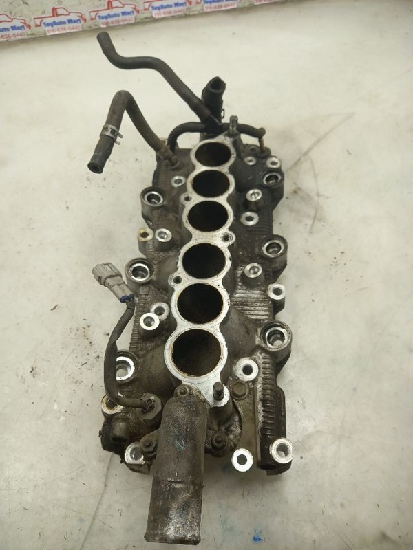 96-02 TOYOTA 4 RUNNER SR5 3.4L LOWER INTAKE MANIFOLD 5VZFE
