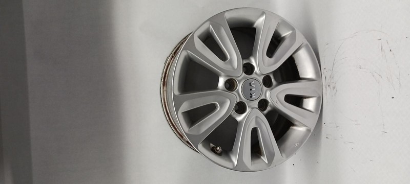 12-'13 KIA SOUL Wheel road 16x6-1/2 alloy 10 spoke OEM Grade B