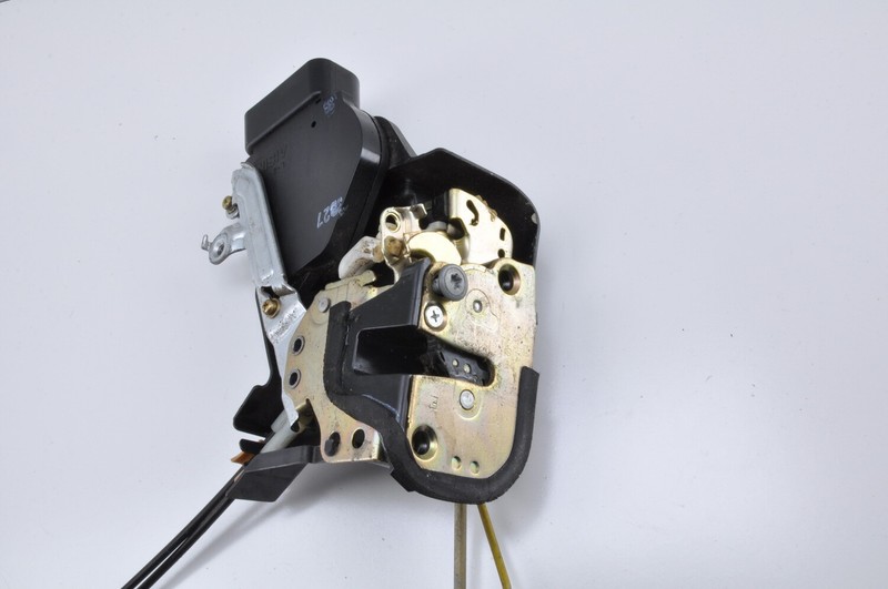 TOYOTA HIGHLANDER Front Left LH Door Lock Latch Actuator OEM 2001 - 2007 *