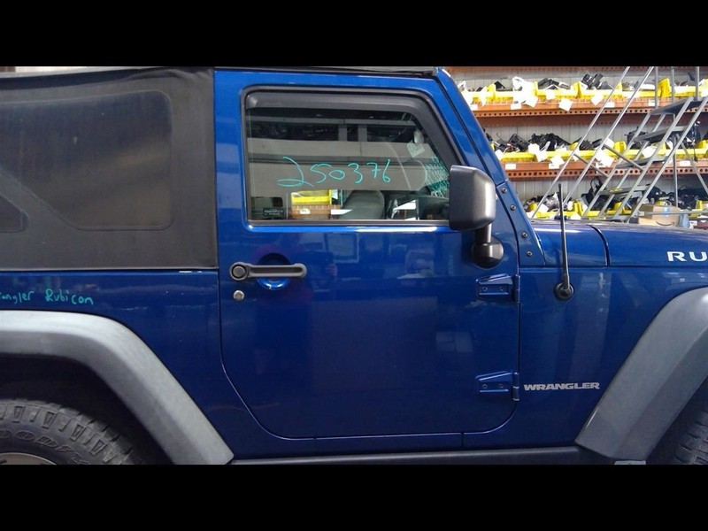 Passenger Front Door Full Door Fits 07-10 WRANGLER 1667063