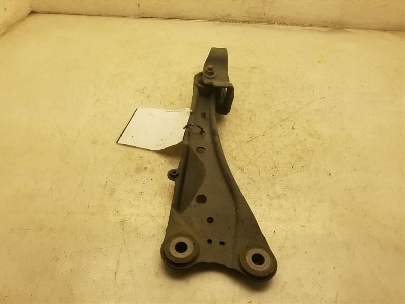 10-18 TOYOTA RAV4 PASSENGER SIDE REAR LOWER CONTROL ARM ASSEMBLY