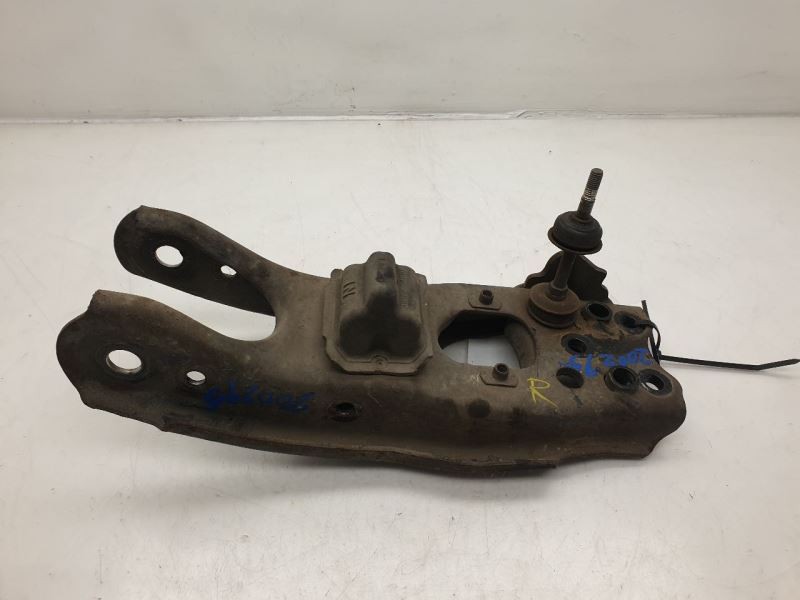 89-95 TOYOTA PICKUP FRONT RIGHT PASSENGER SIDE LOWER CONROL ARM