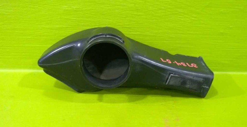 10 11 12 13 SX4 2.0L AIR CLEANER INTAKE DUCT TUBE OEM 3734-57
