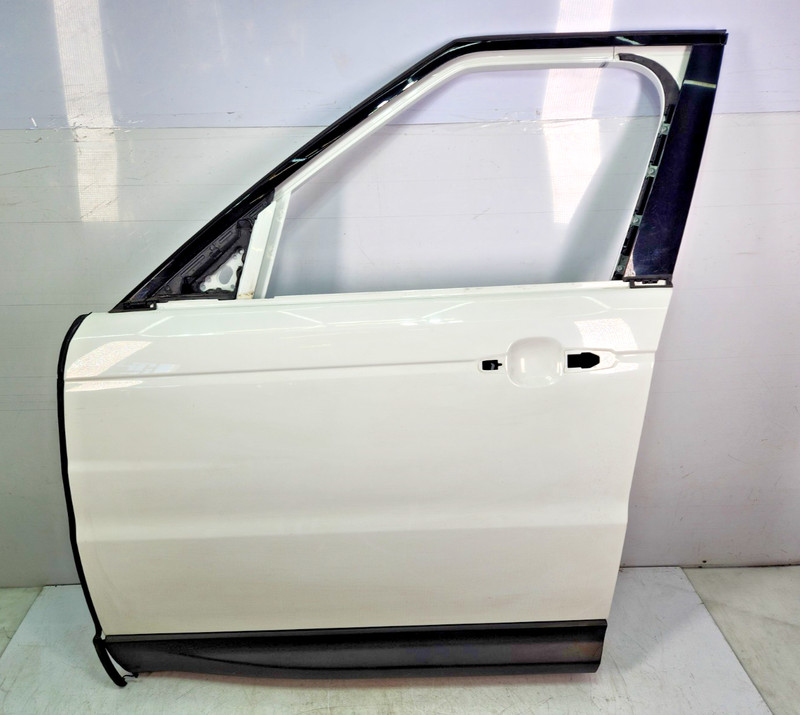 ✅ 14-22 OEM Range Rover Sport L494 Front Left Driver Door Shell White LRC867