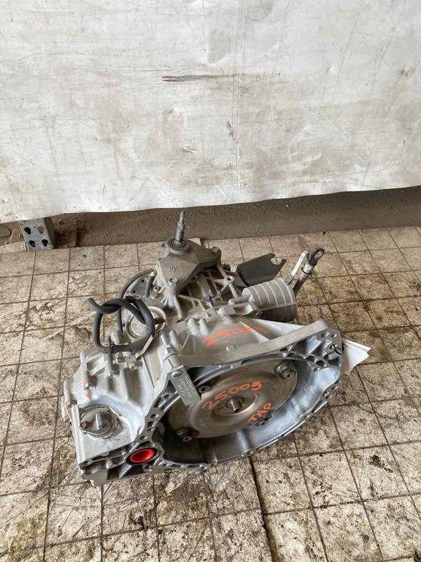 Transmission Assy. NISSAN VERSA 08 09 10 11 12