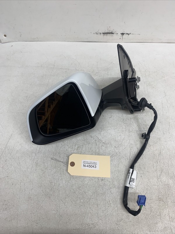 2026 Tesla Model Y Juniper Front Left Door Mirror 2130969-00-A 45043 U17