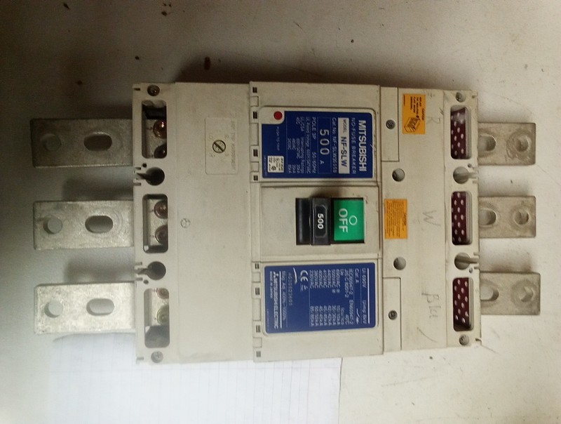 Mitsubishi No-Fuse Breaker Model NF-SLW3500B - 500A 3 Pole 50/60 Hz