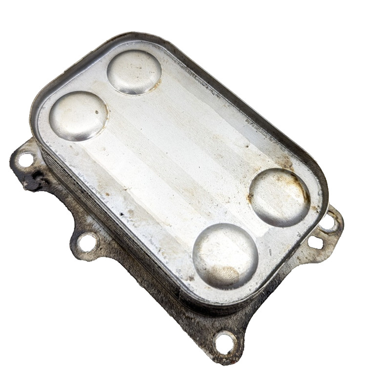 Oil Cooler For 14-17 Fiat 500L1.4