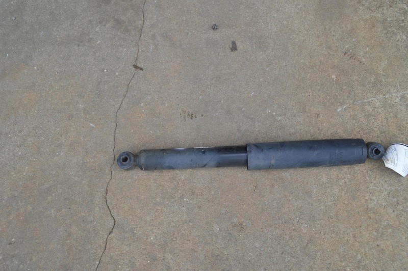 2016-2019 CHEVY/GMC SUBURBAN RWD REAR LEFT DRIVER SIDE SHOCK STRUT ABSORBER OEM