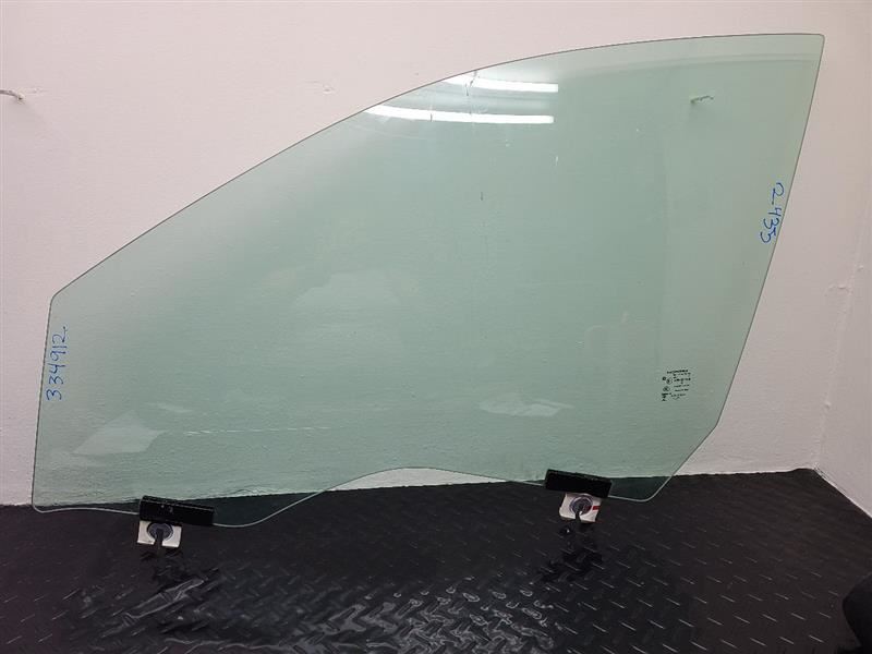 14-22 Jeep Cherokee Front Left Driver Door Glass Window OEM 68191443AC