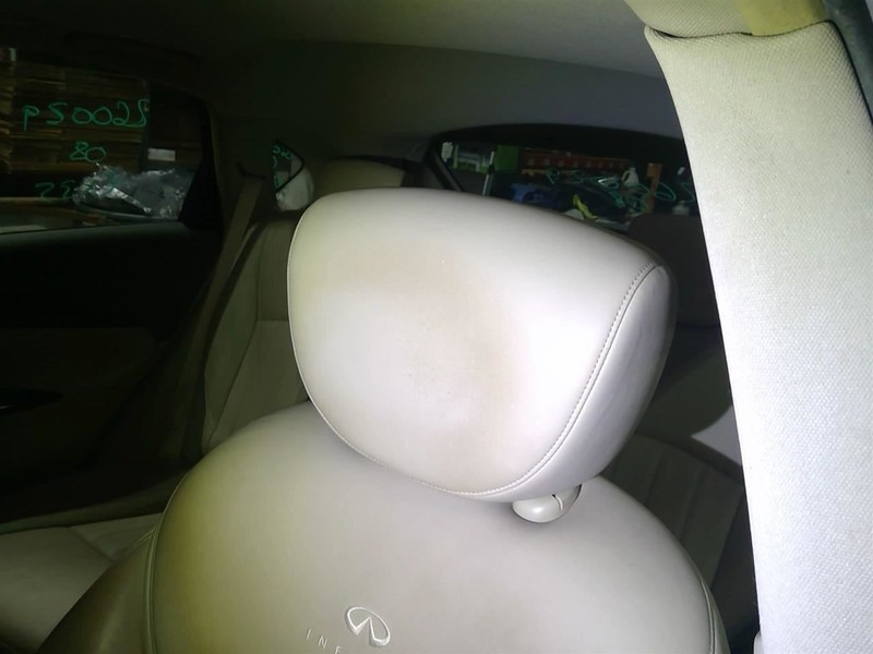 EX35 2008 Driver Left Headrest 1747744