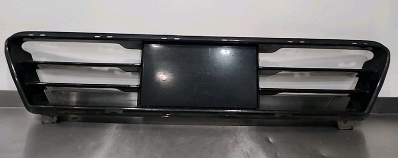 2014 2015 2016 Hyundai Equus Front Lower Grill Grille OEM 86562-3N800 Radar Type