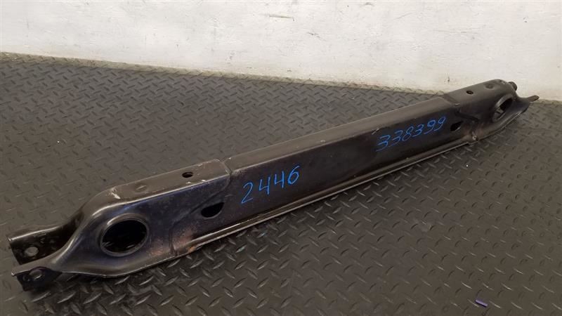 95-00 Chevrolet Tahoe 4x4 Torsion Bar Crossmember OEM 15981865