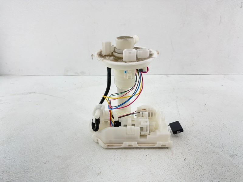 2019-2025 TOYOTA COROLLA HATCHBACK FUEL TANK FUEL PUMP SENDING UNIT OEM
