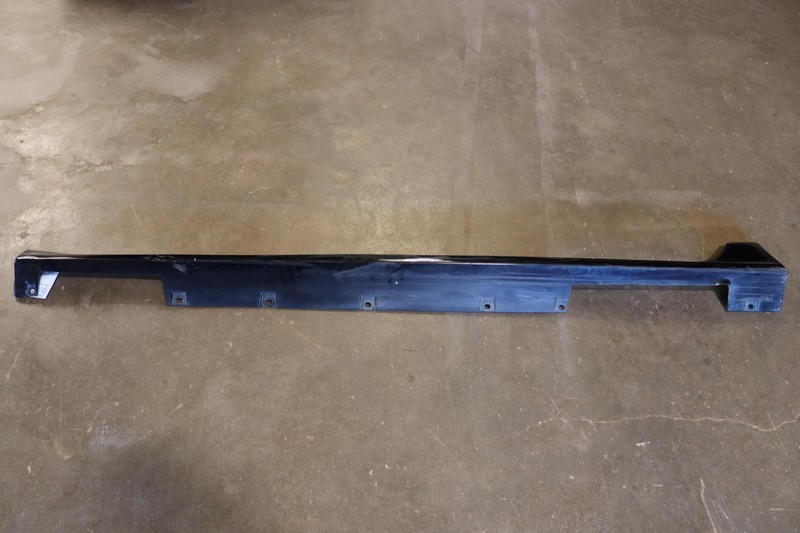 2013-2019 NISSAN SENTRA LEFT DRIVER SIDE ROCKER MOLDING PANEL BLACK OEM