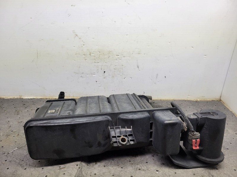 ELANTRA 2019 Fuel Vapor Canister 1721644